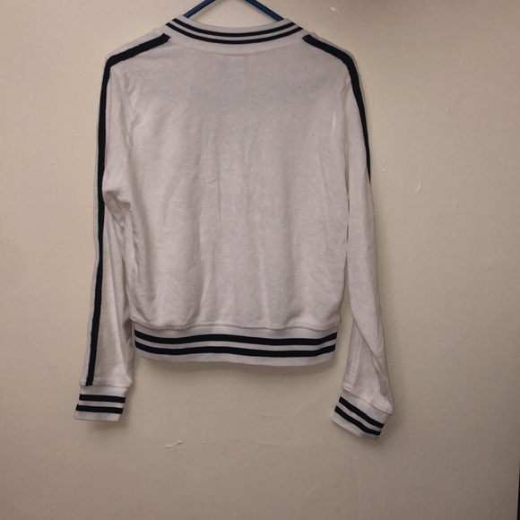 Y2k Sweater- Small - Picture 2 of 3